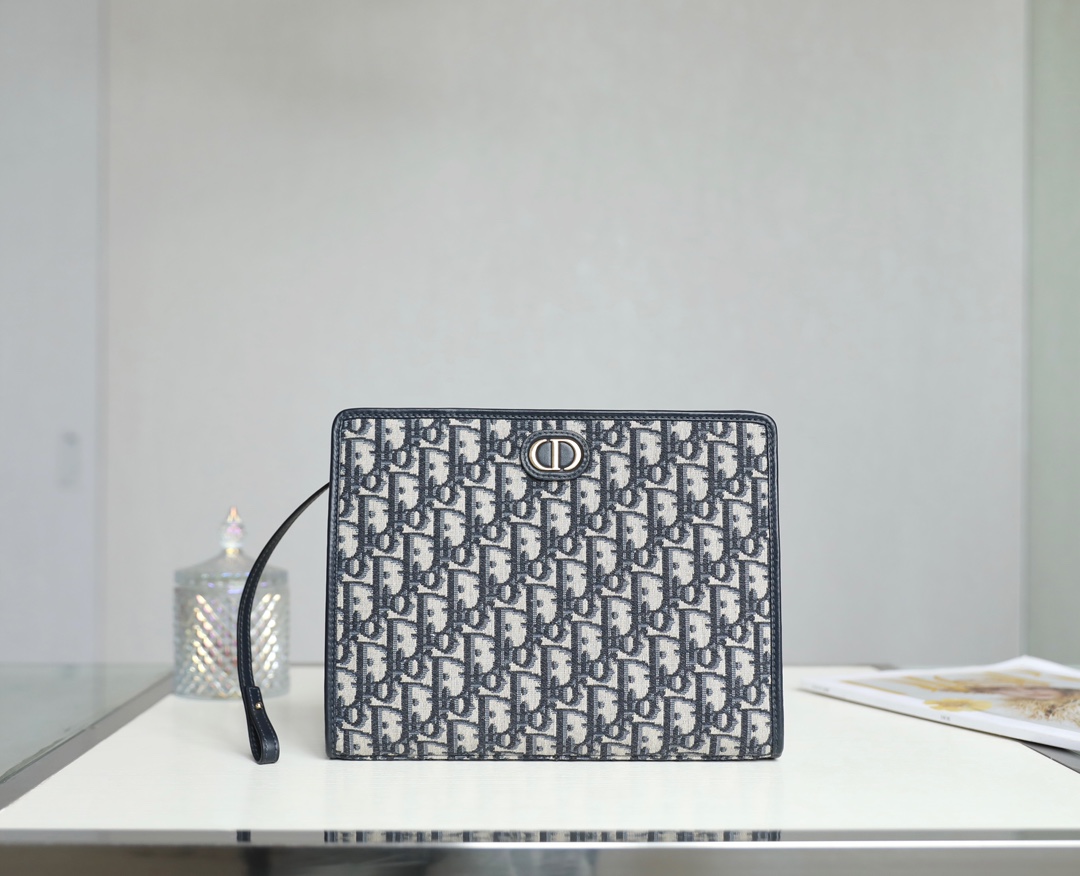 D*or pouch- 26×19.5×7cm