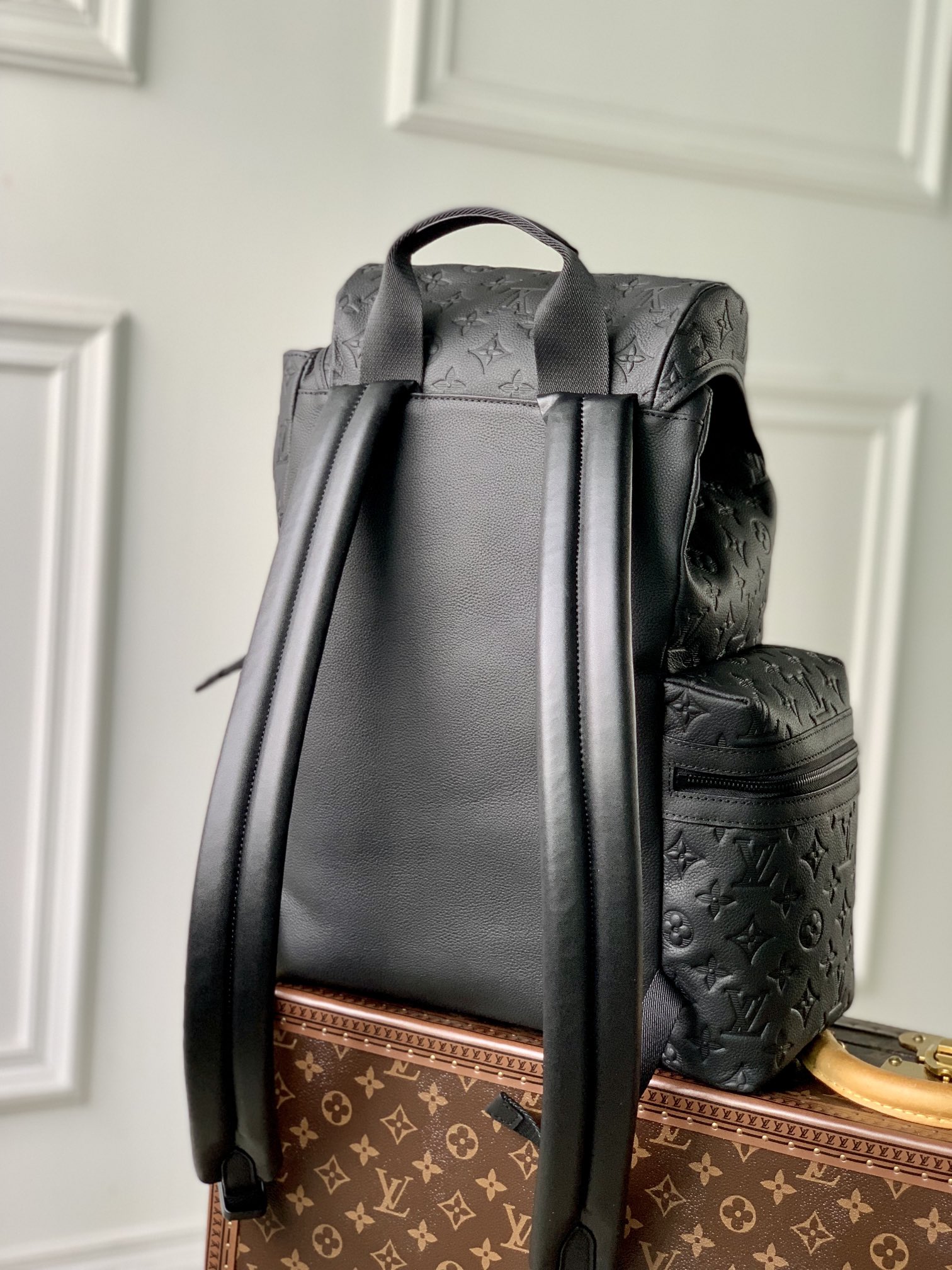l0*is V*t0ntrekking backpack m43680-35*54.5*19cm