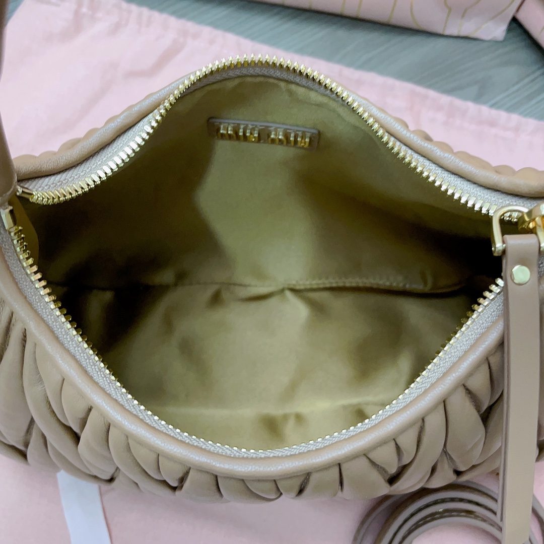 M*um*u bag-25x18x7cm