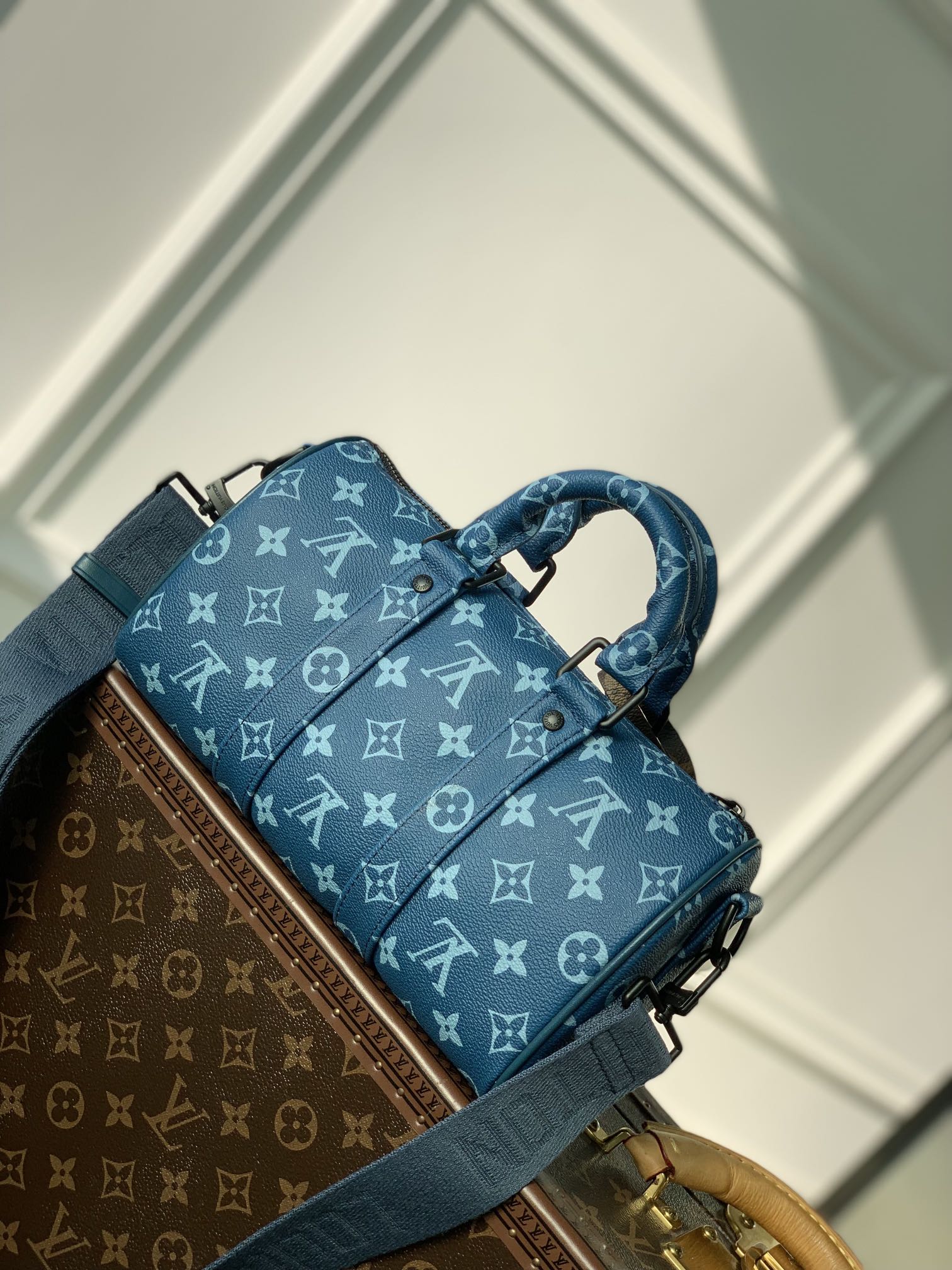 l0*is V*t0n keepall bandoulière 25 -m46803-25*15*11cm