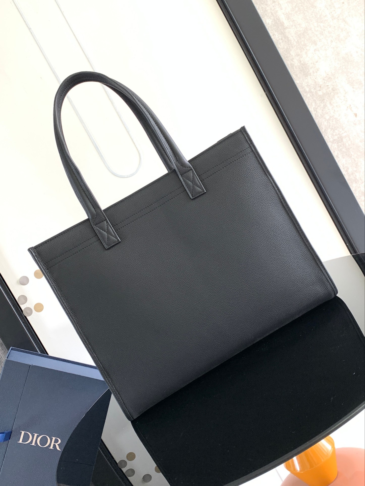 D*or safari tote-39 x 35 x 11cm