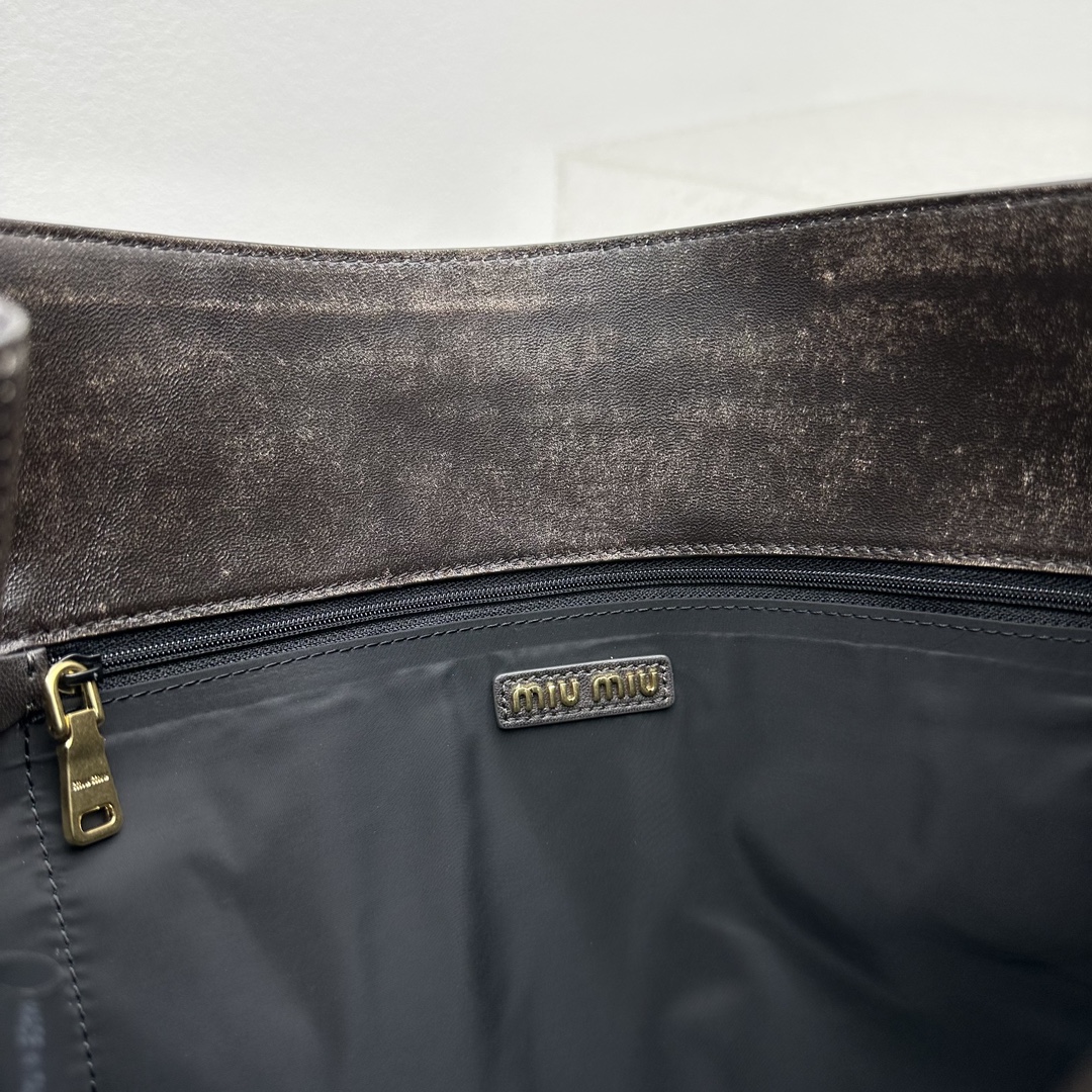 M*um*u hobo tote-38.5*11*39cm