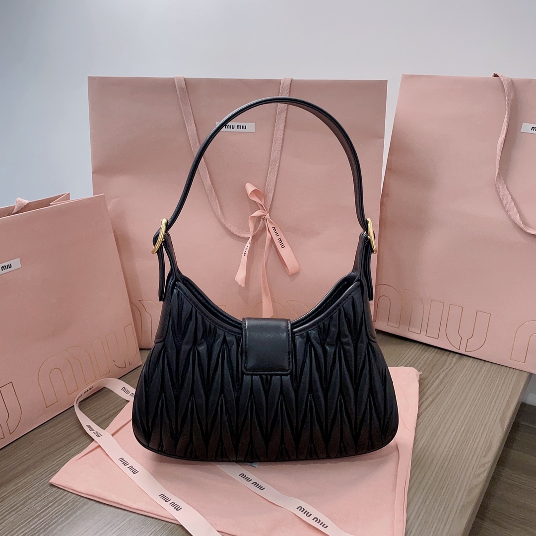 M*um*u hobo bag-29*15*4cm