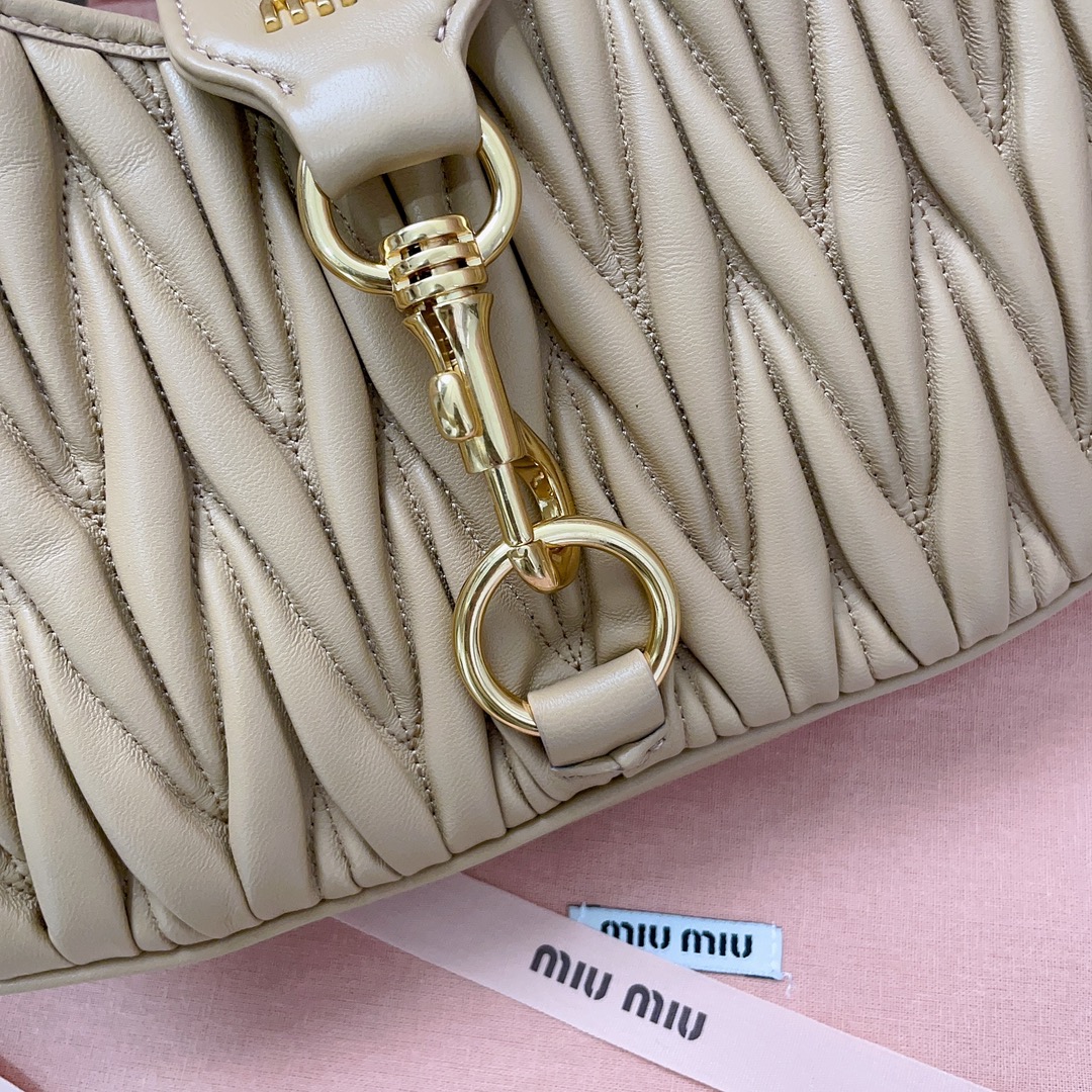 M*um*u hobo bag-29*15*4cm