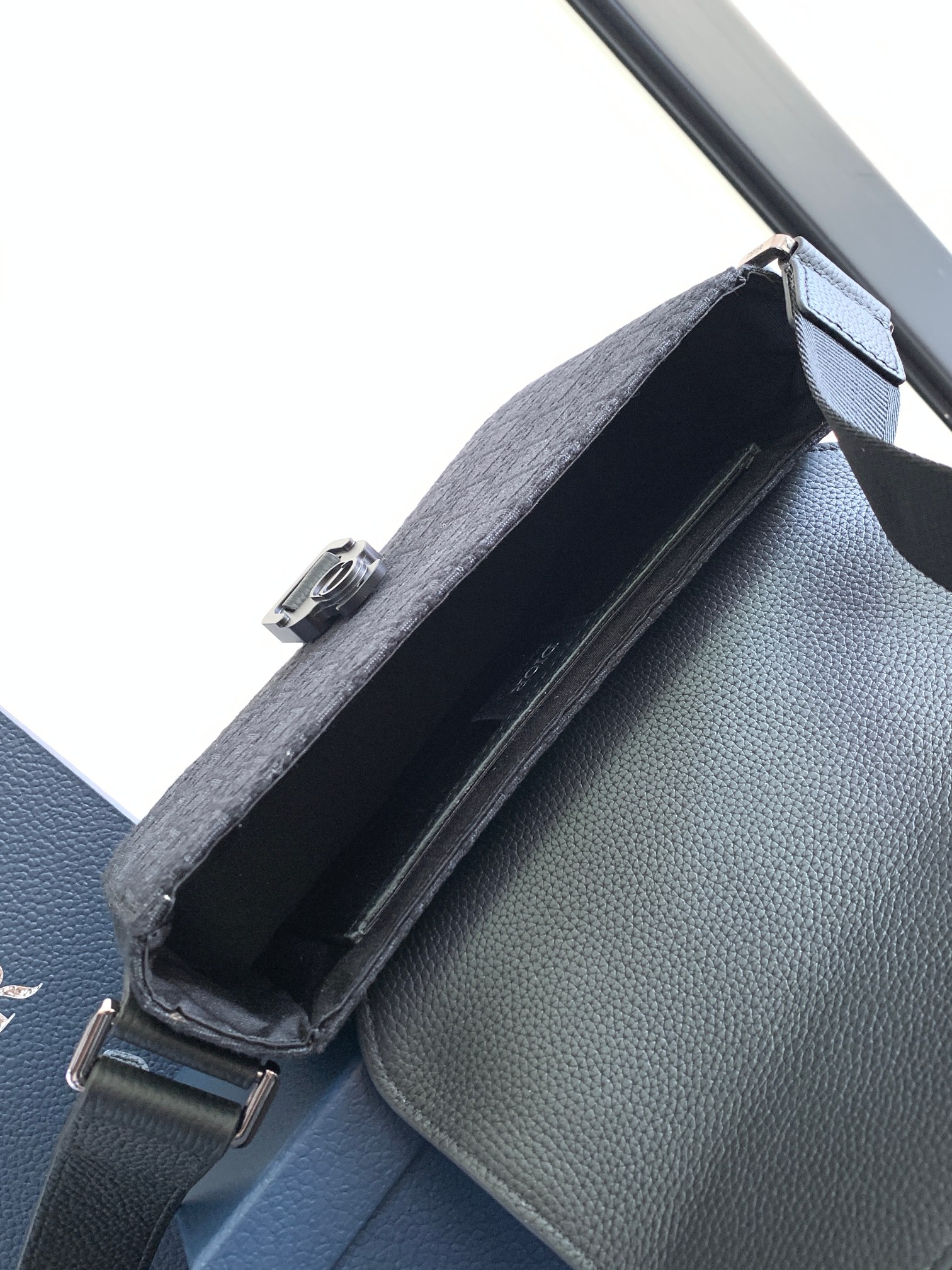 D*or saddle messenger bag-23 x 18 x 6cm