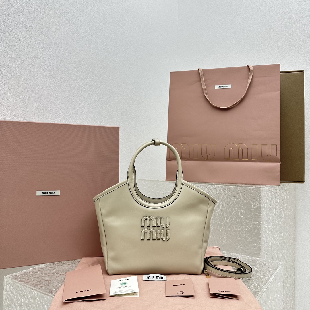 M*um*u hobo bag-22*11*14cm