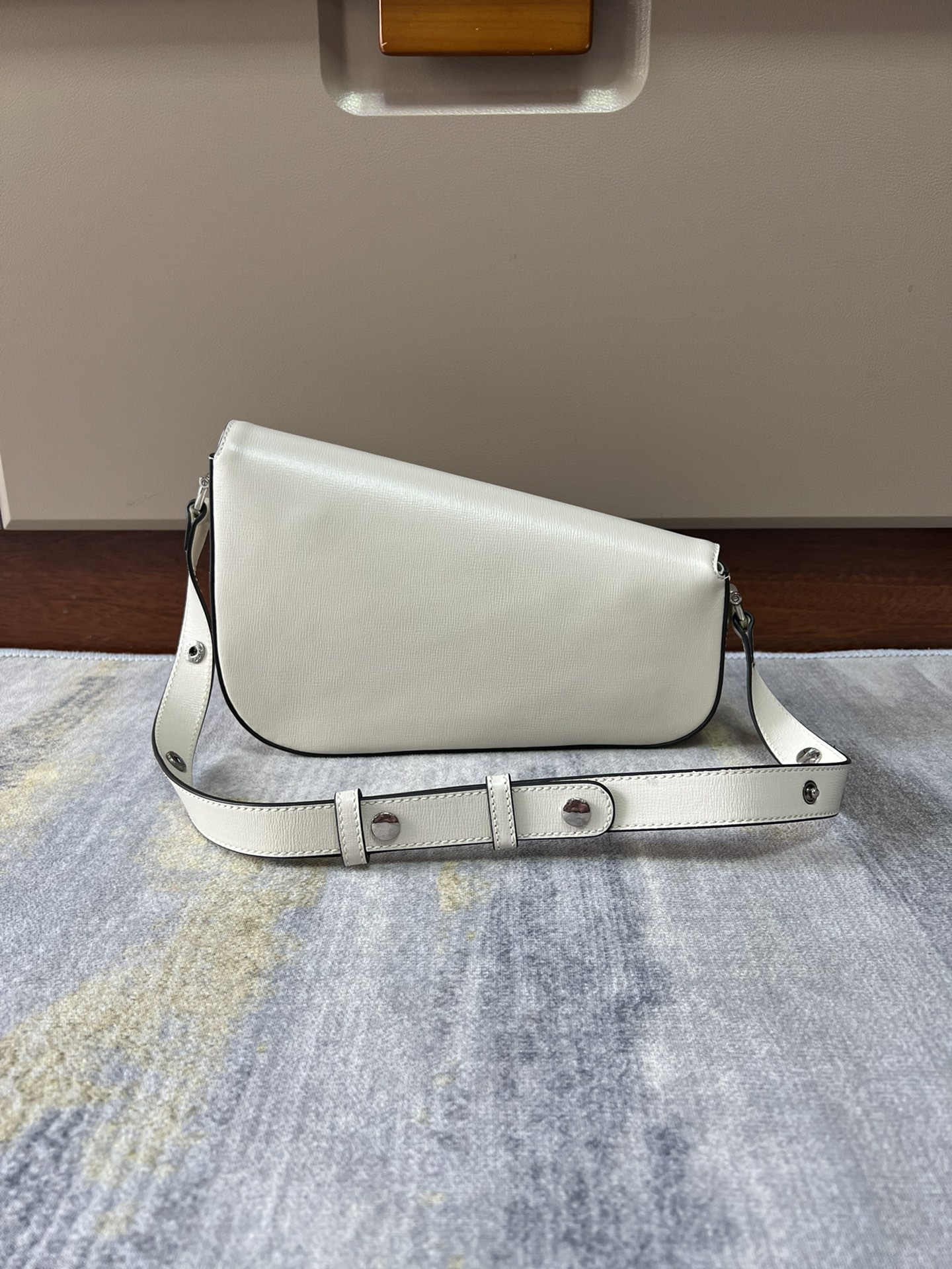 G*u*i G*u*i horsebit 1955 bag-26.5*10.5*48cm