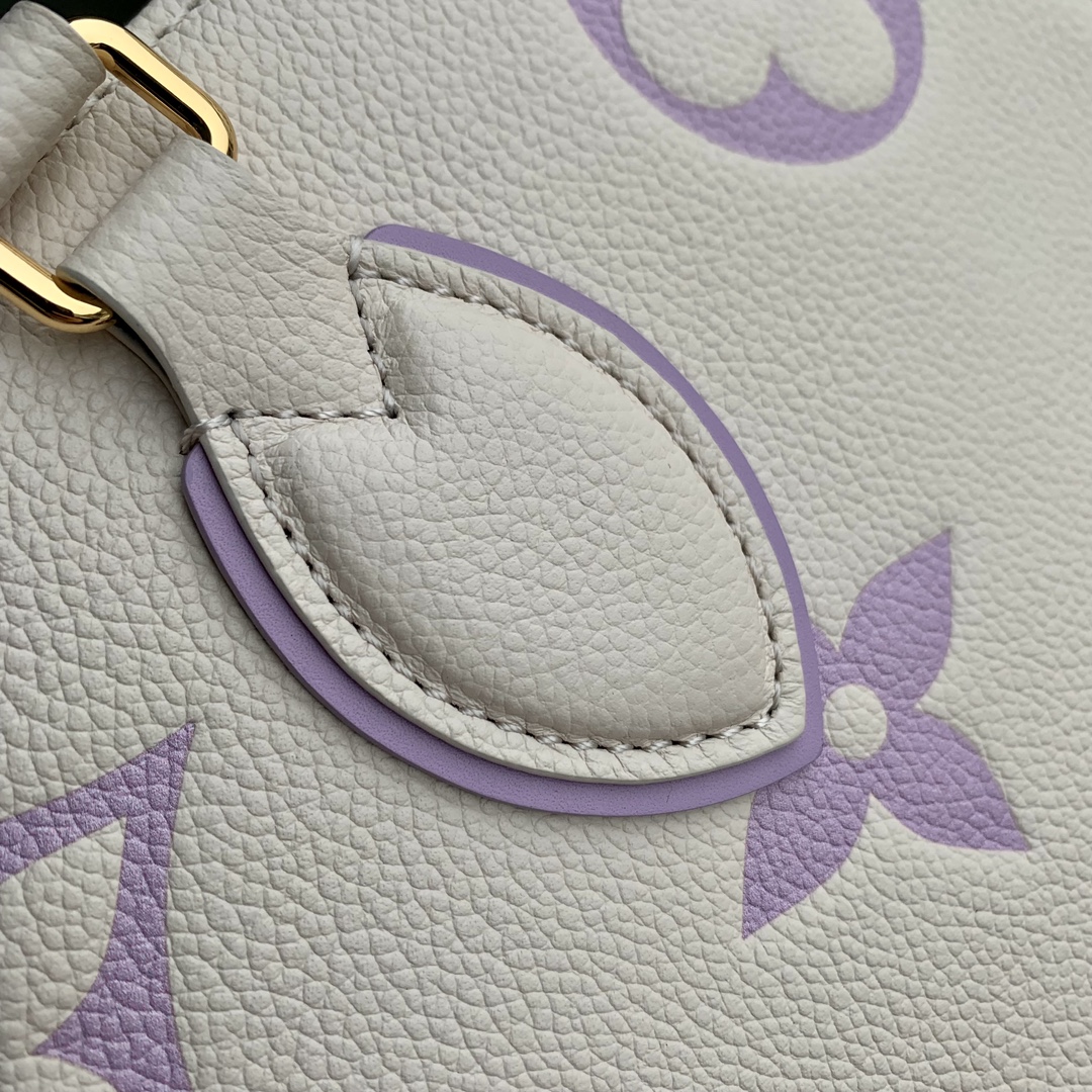 l0*is V*t0n by the pooll onthego handbag-35*27*14cm
