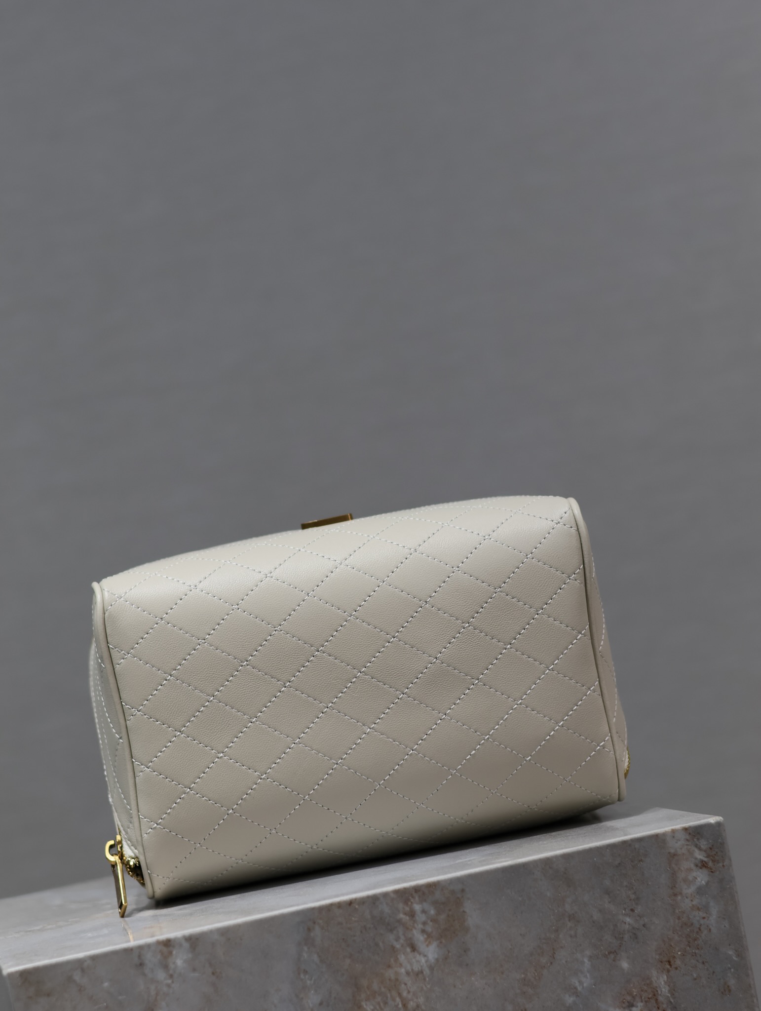 Y*L gaby cosmetic bag-21×13×13cm