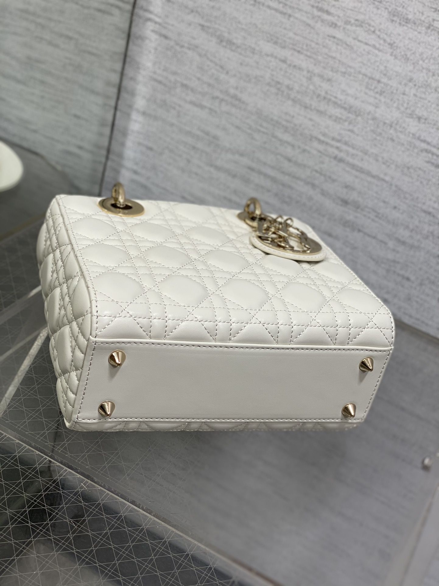 lady D*or bag-gold hardware-20*16.5*8cm
