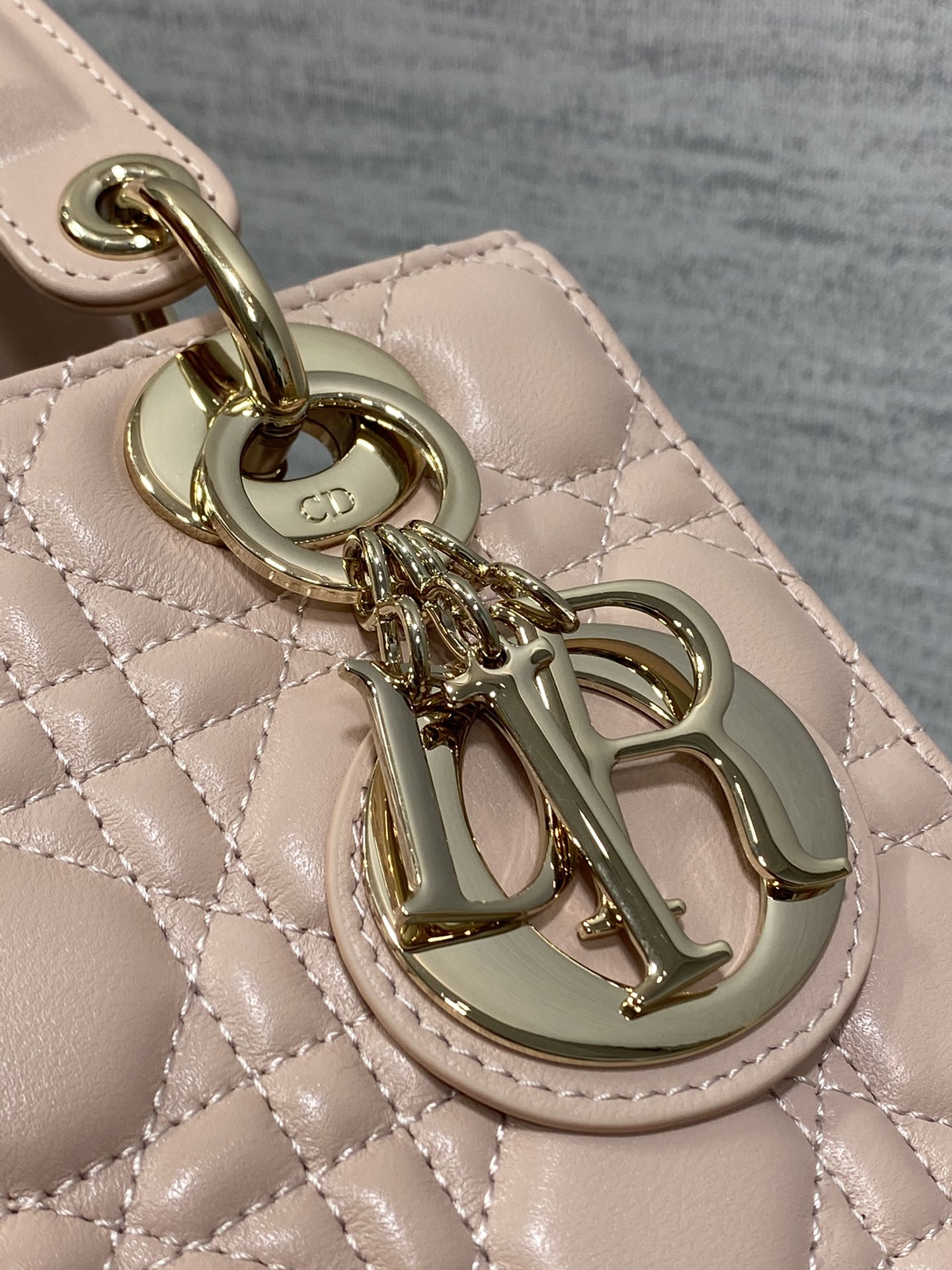lady D*or bag-gold hardware-20*16.5*8cm