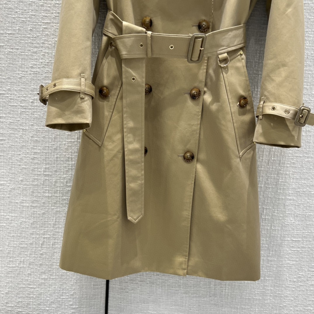 B**rry 204ss trench
