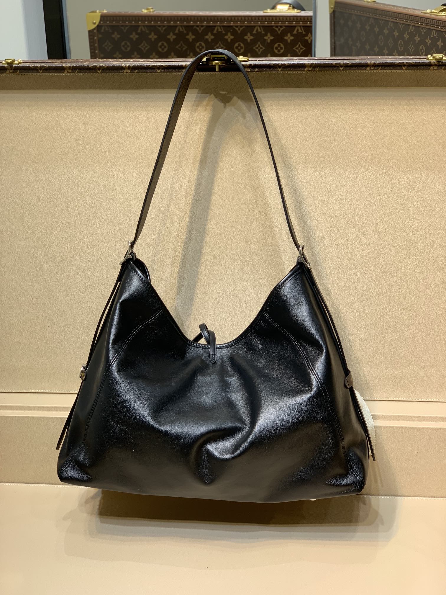 l0*is V*t0n carryall dark bag-m25143-39*30*15cm