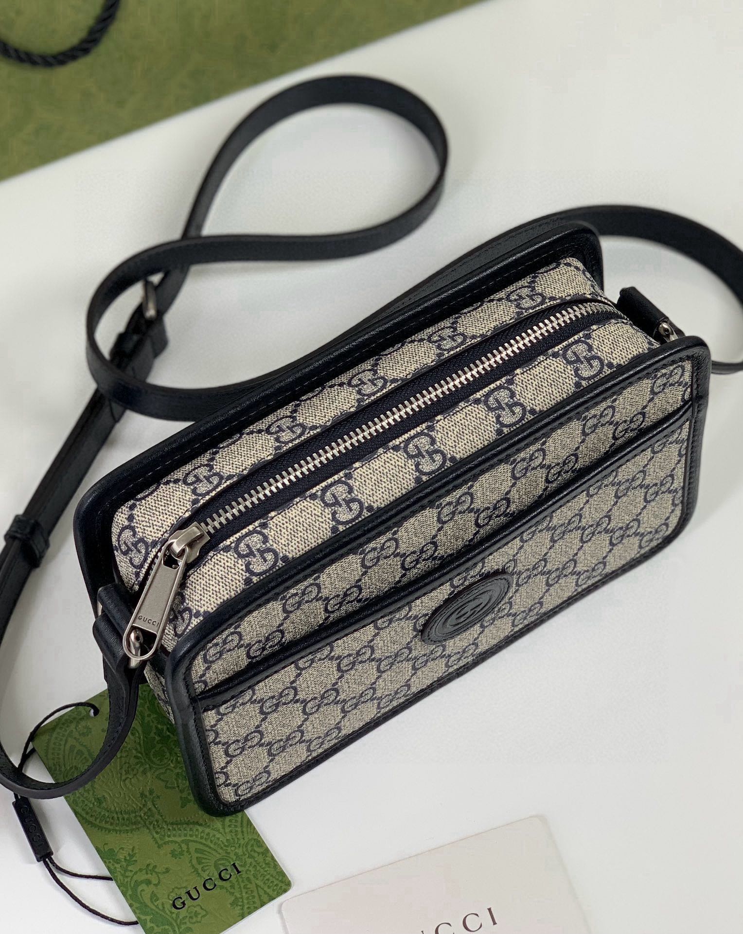 G*u*i camera bag-22.5x14x7cm