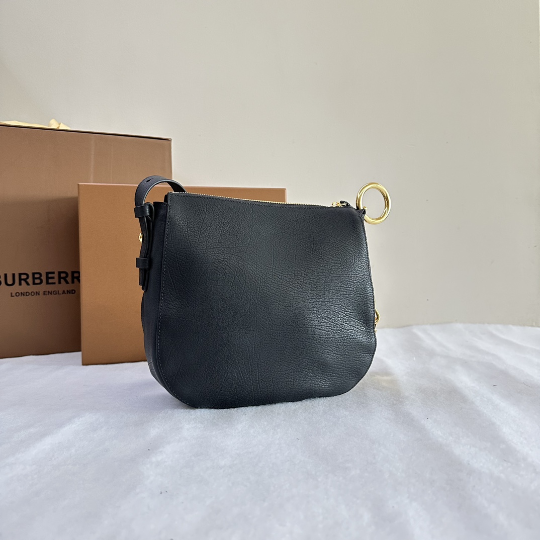 B**rry knight bag-24 x 8 x 23cm