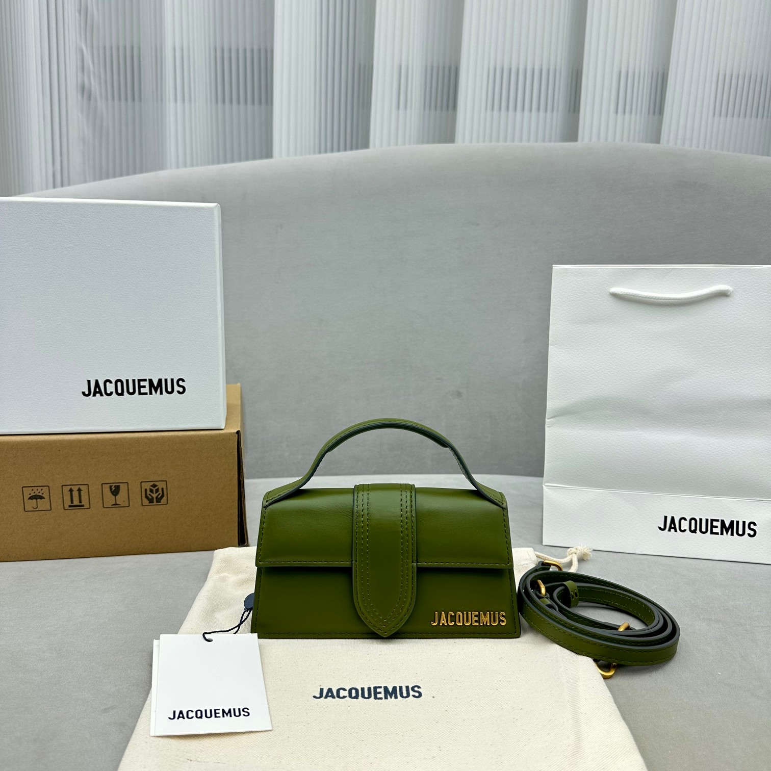 Ja*qvemvs small bamnino bag-18x6x7cm