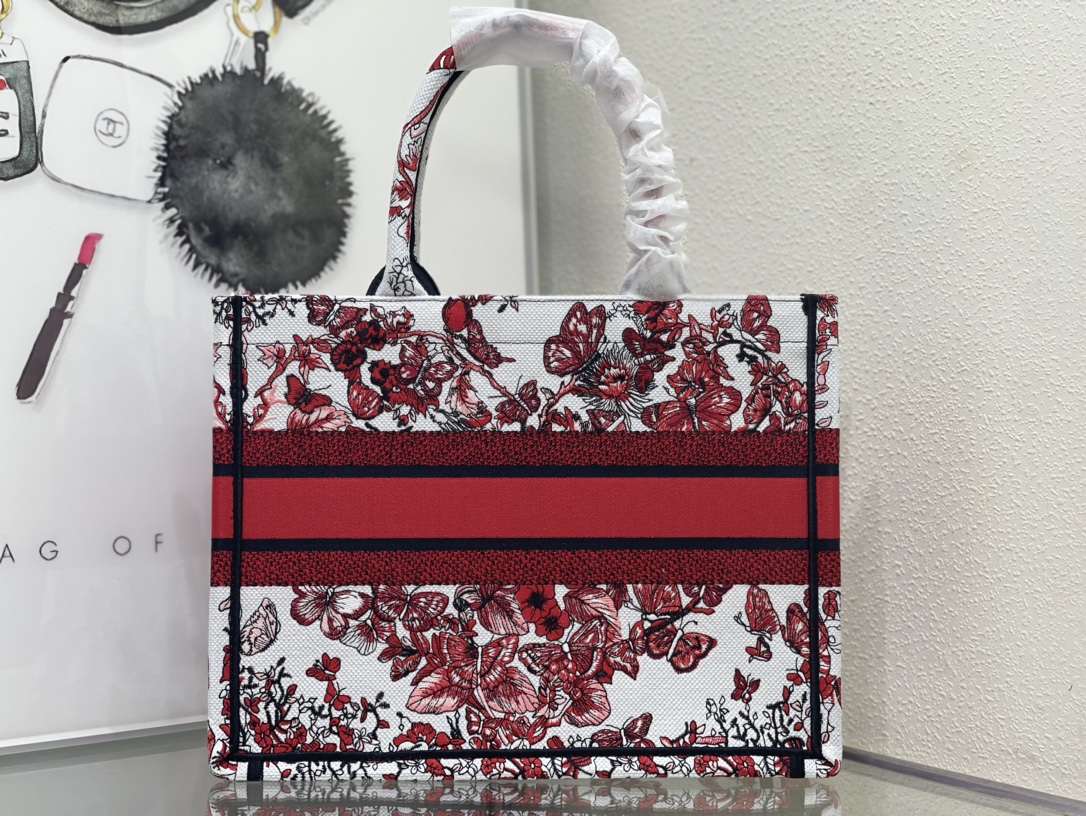 D*or small book tote-36.5cm