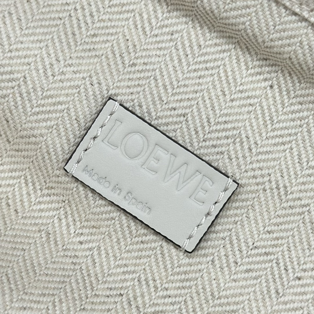 L0ew* anagram tote-32*12*25.5cm