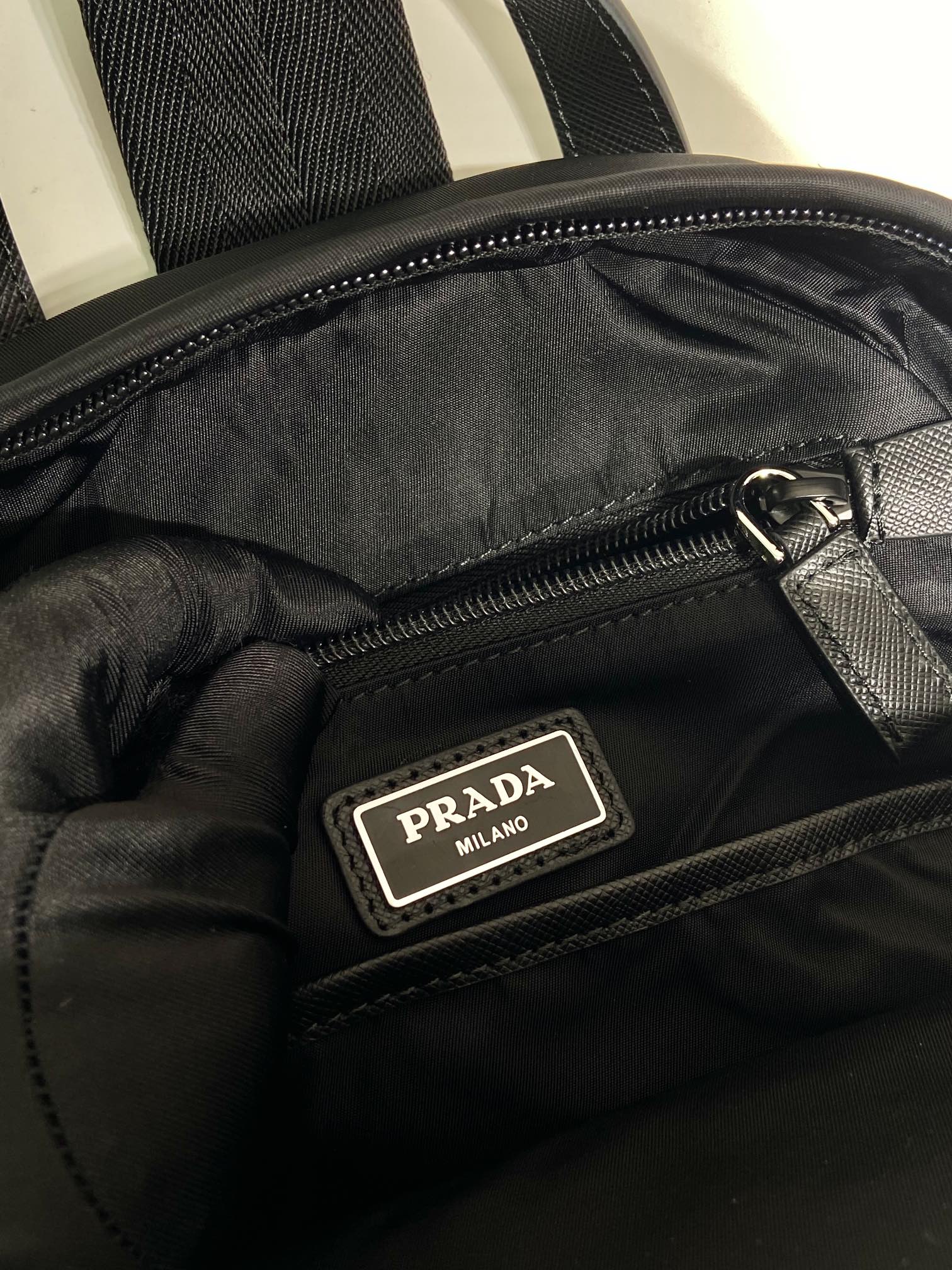 Pra*a vintage re-nylon bag-2vz105-20*31*5cm