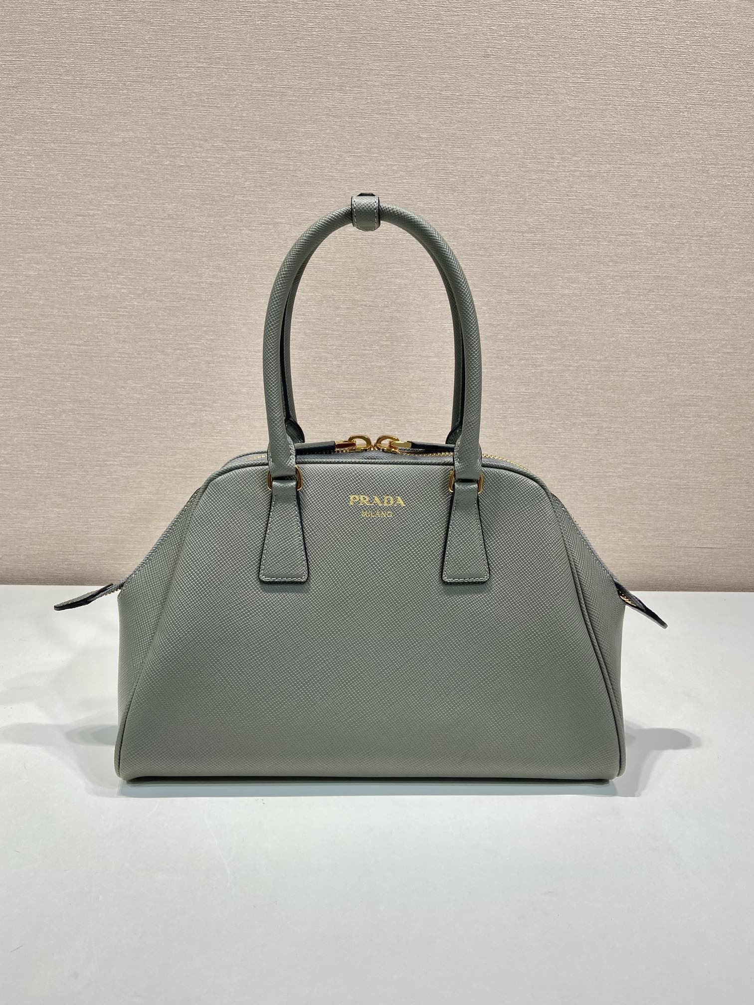Pra*a 1bg537 shell bag-21*32*10.5cm