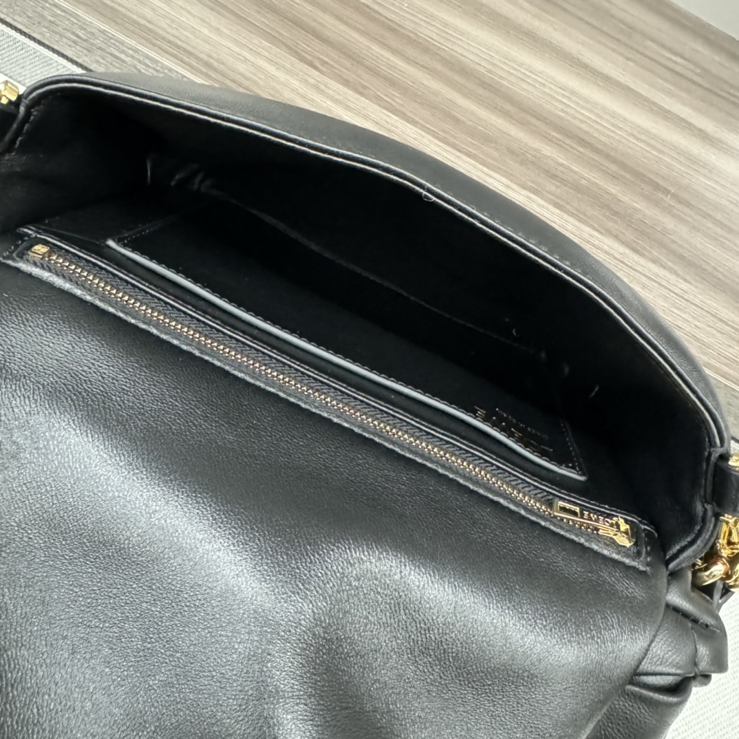 L0ew* puffer goya bag-23*9*17cm