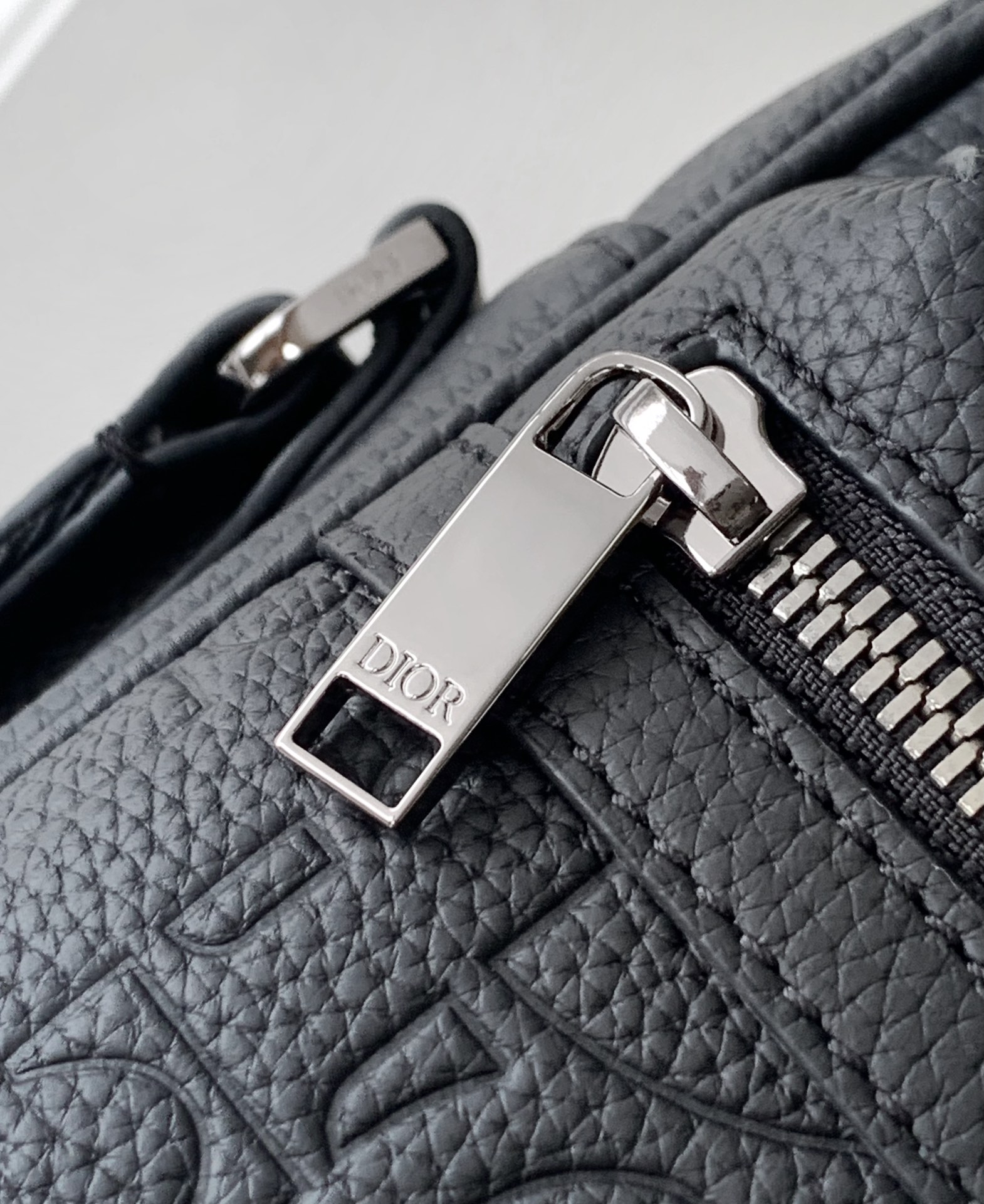 D*or rider 2.0 bag-23 x 17 x 7.5cm