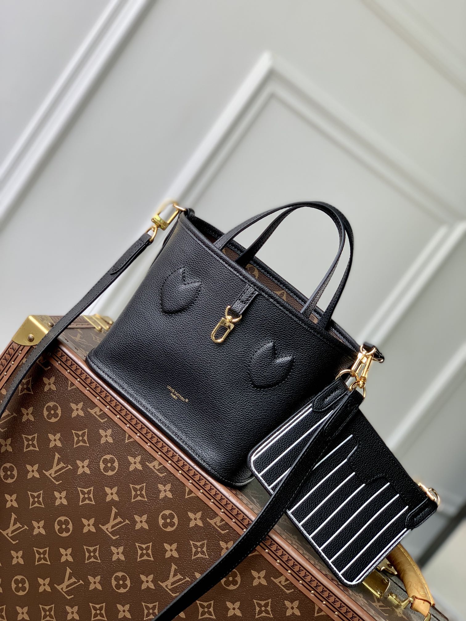 l0*is V*t0n neverfull bandoulière inside out bb-m12099-24 x 14 x 9cm