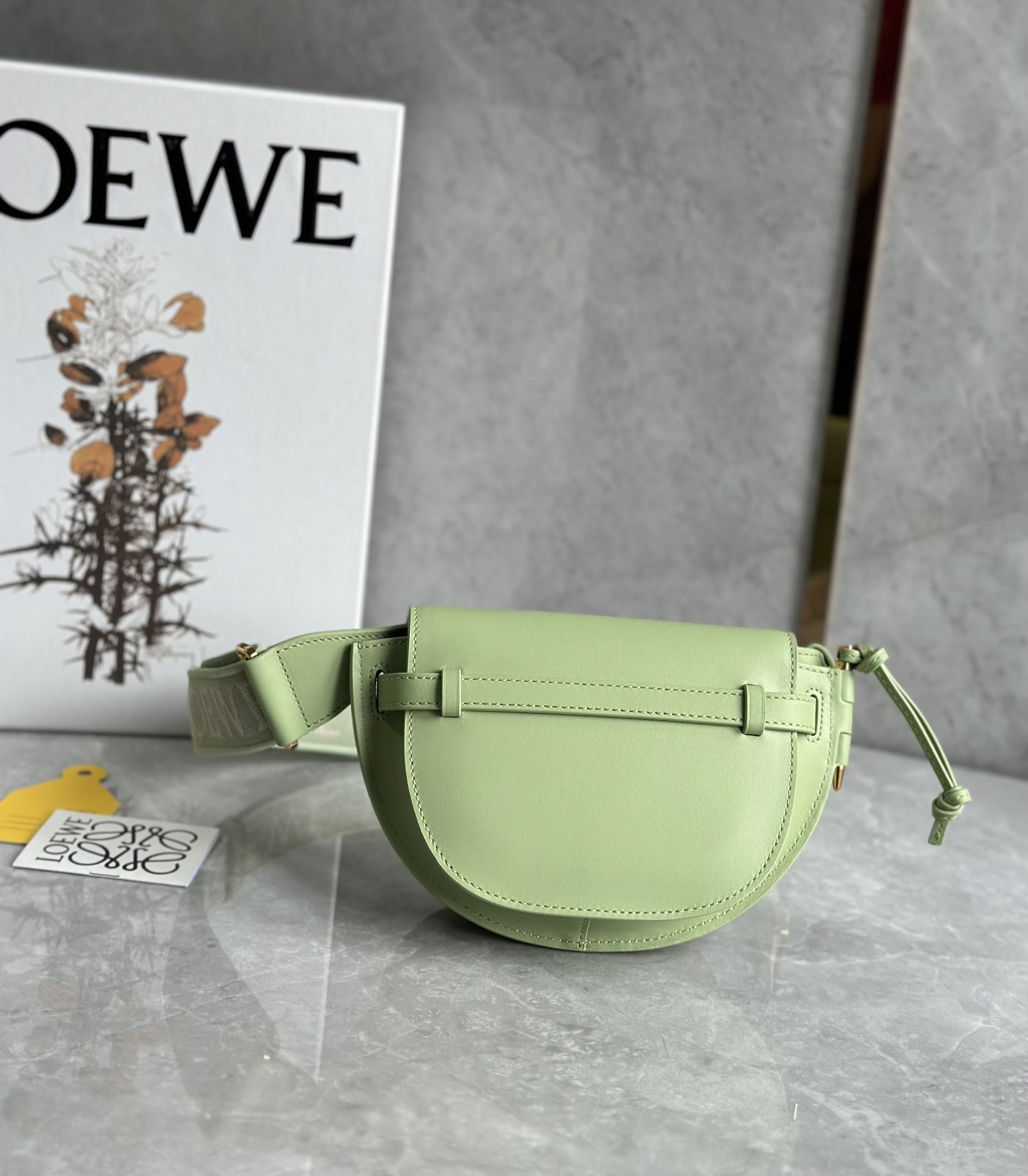 L0ew* mini puzzle gatedual bag-21*12.5*9cm