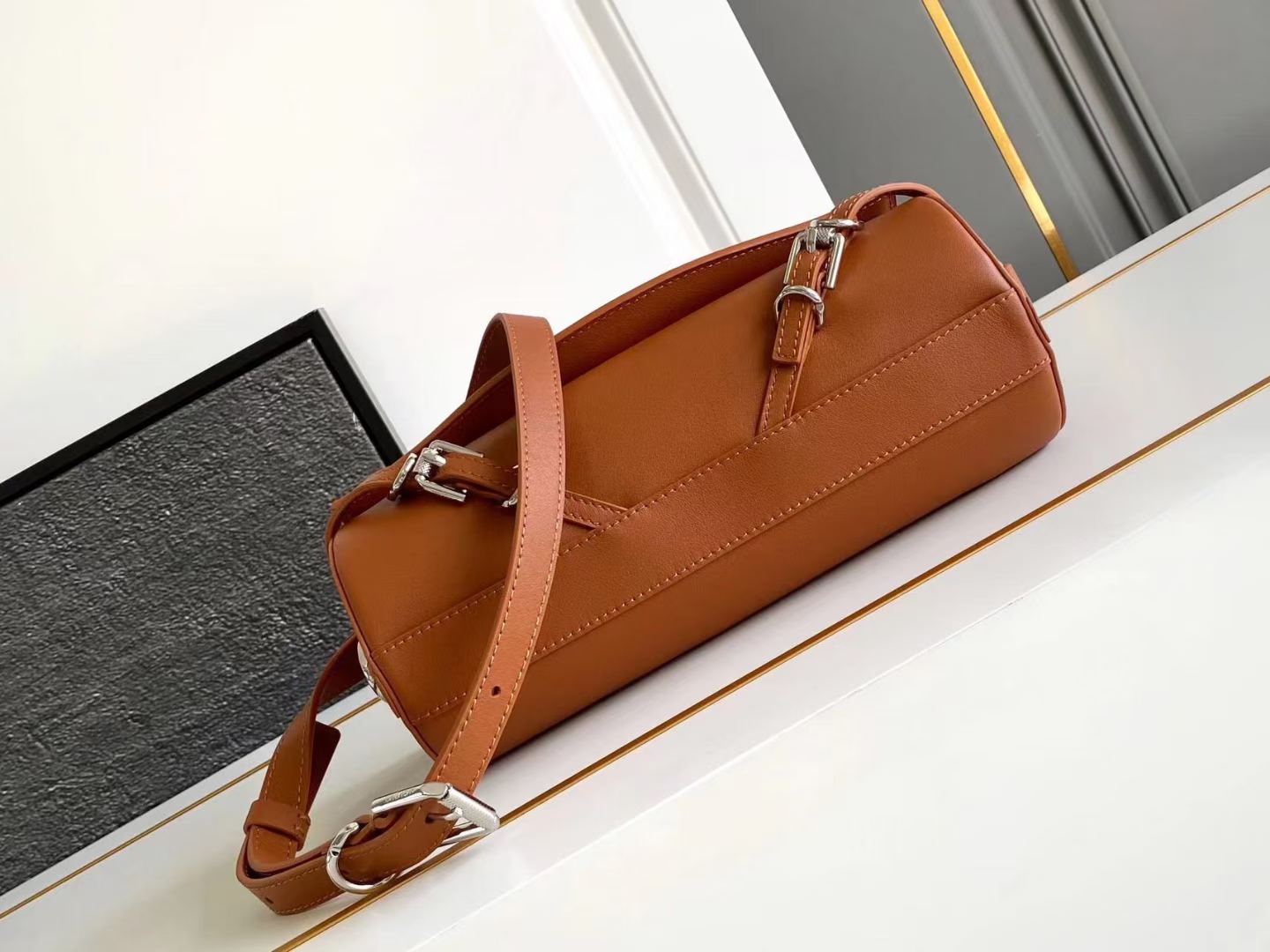 G1uenchy voyou roller bag-25*10*13cm