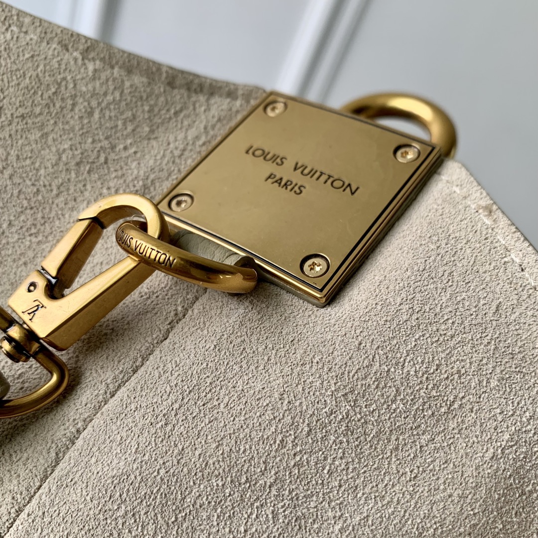 l0vis Vvtt0n low key hobo-m24856-31 x 35 x 18cm