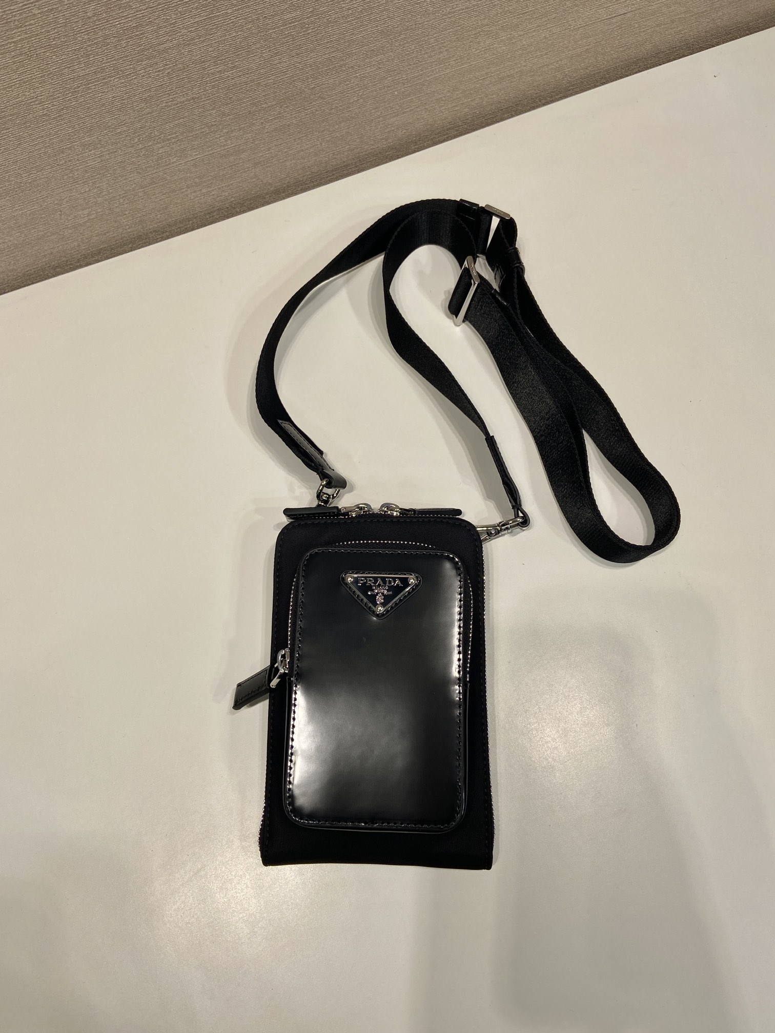 Pra*a Pra*a Pra*a re-nylon phone case shoulder 2zt060 bag-11.5*18cm