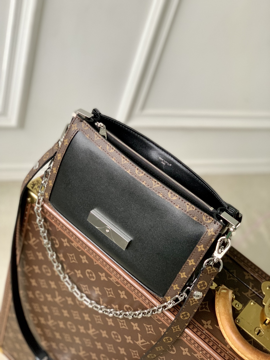 l0vis Vvtt0n dauphine soft -24*17*9cm