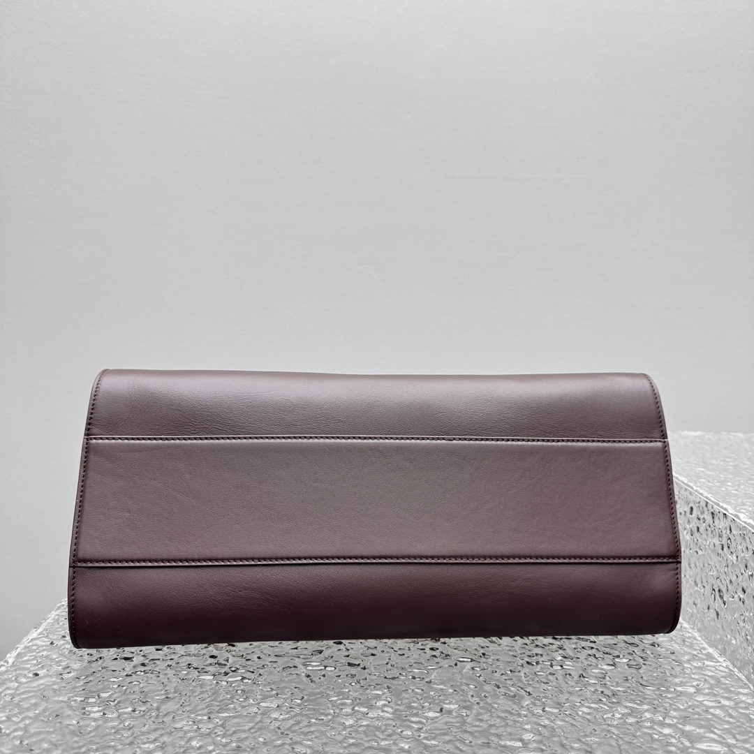 The R0w marlo 17 bag-43*30.5*16cm
