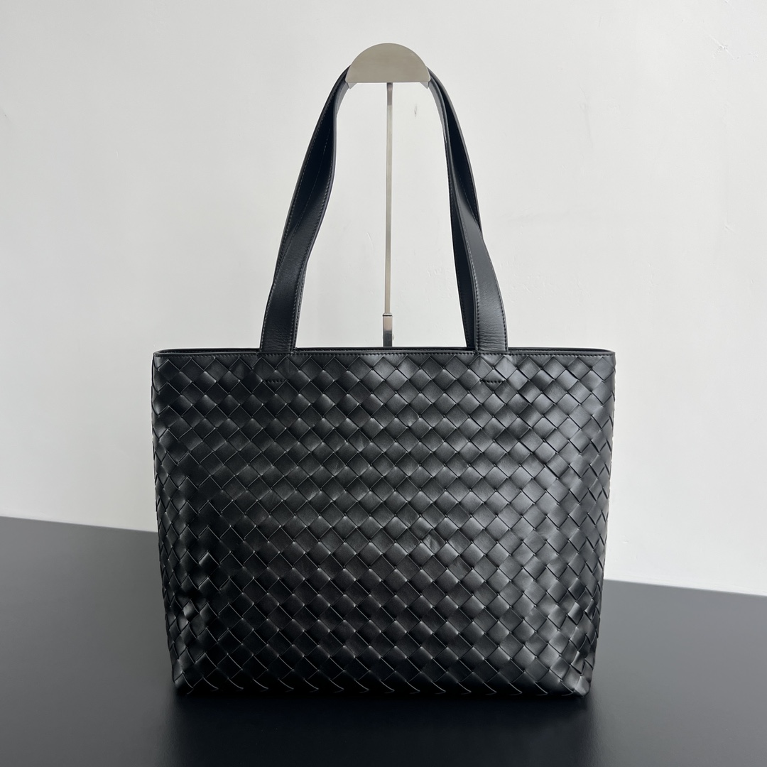 b0tt*ga Ven*ta tote-35*44*17cm