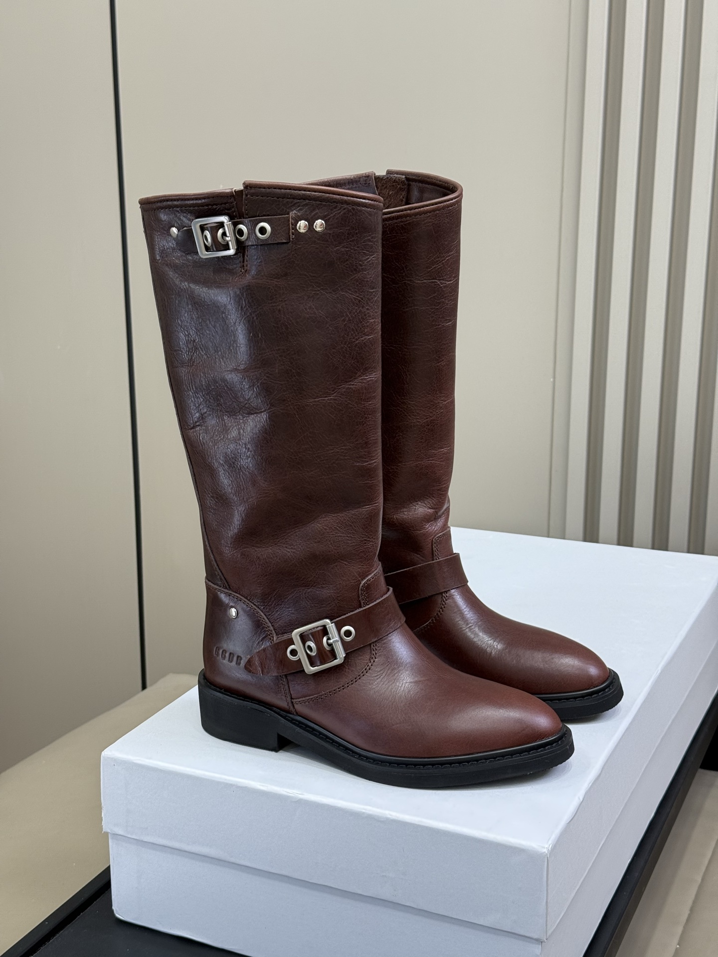 g01den G003e sneaker(eu35-41)