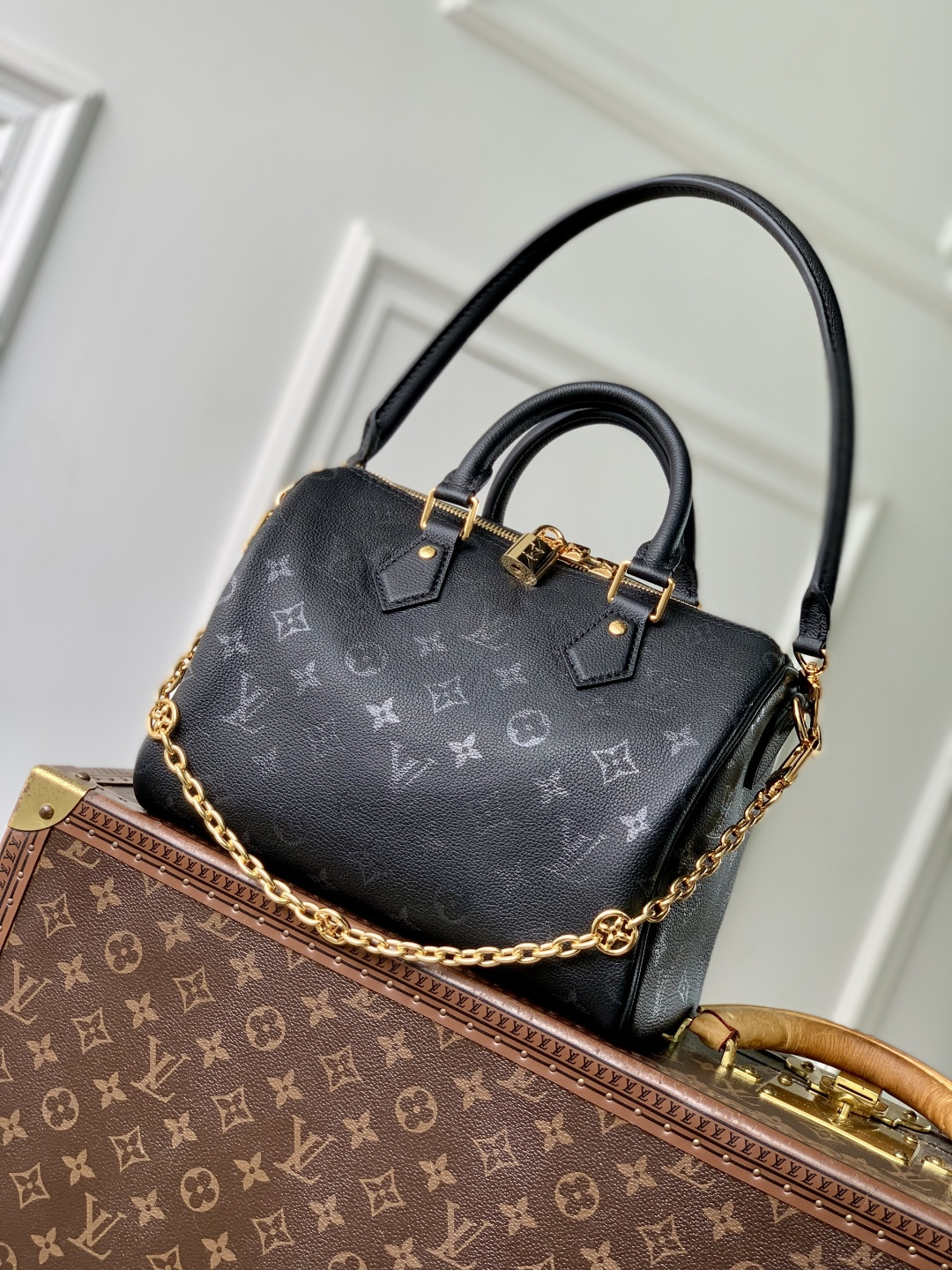 l0vis Vvtt0n speedy 25-18*13*25cm