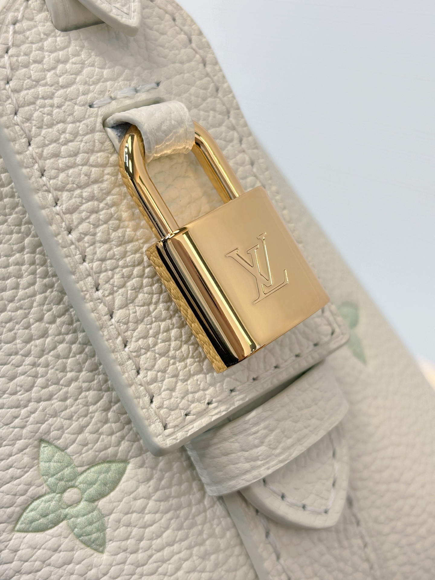 LV All In BB Bucket-M15130-18 x 12 x 16CM
