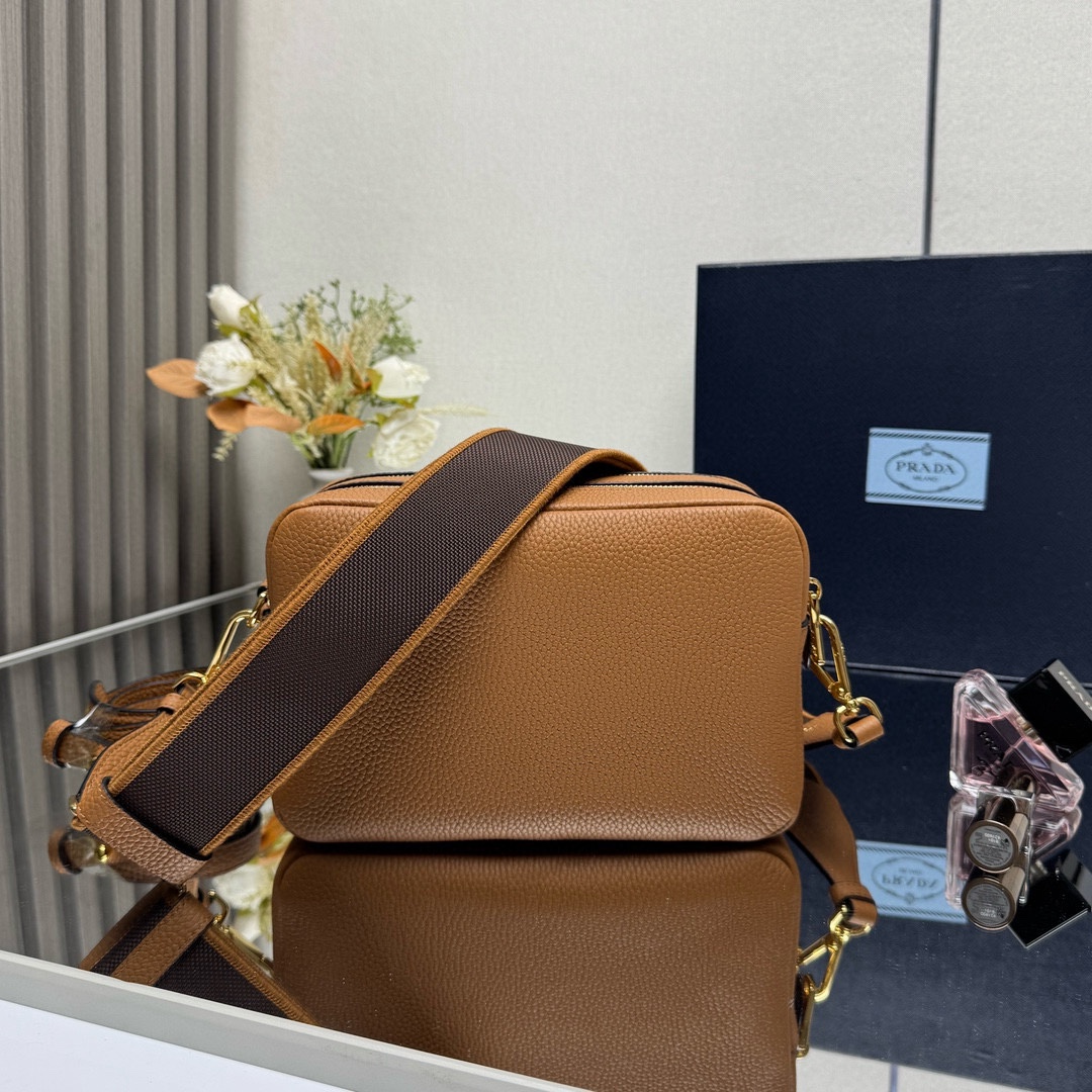 Pra*a Leather Shoulder Bag-1BH082-22*14*8CM
