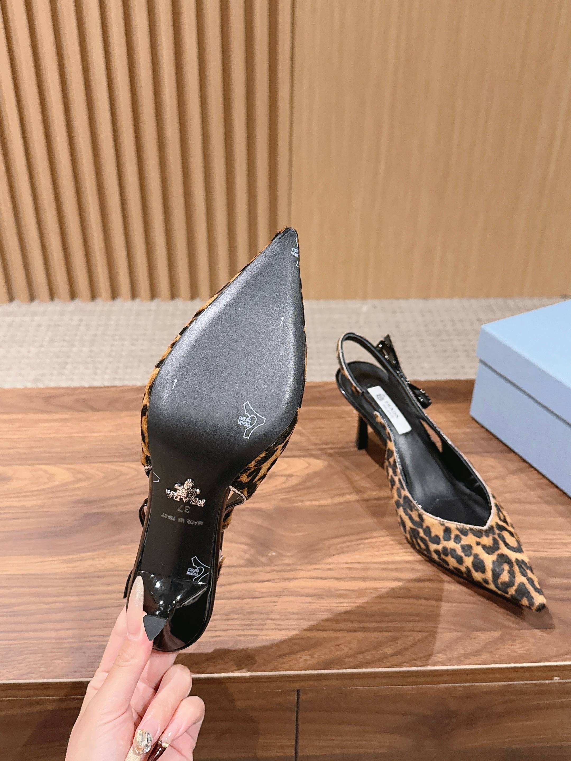 Pra*a Slingback Pumps