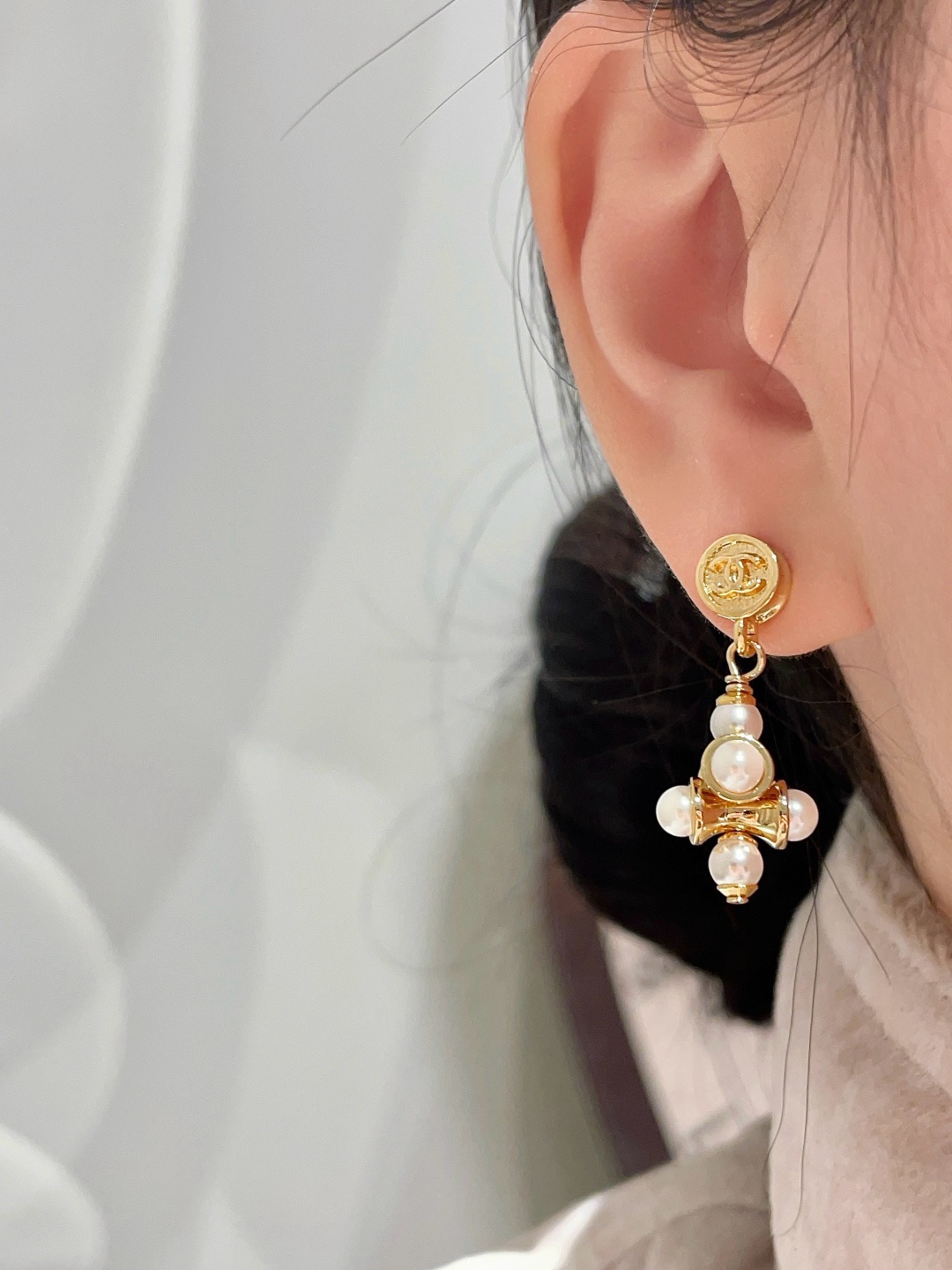 Ch@nel Earring