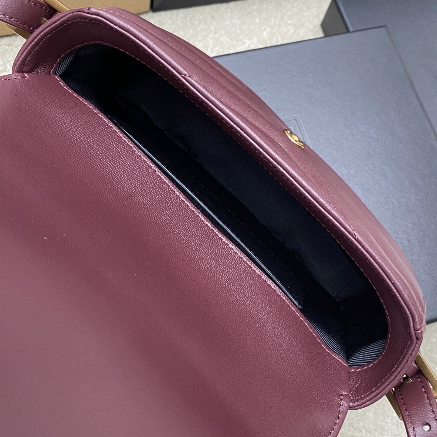 Y51 LouLou Bag-20x14x5CM