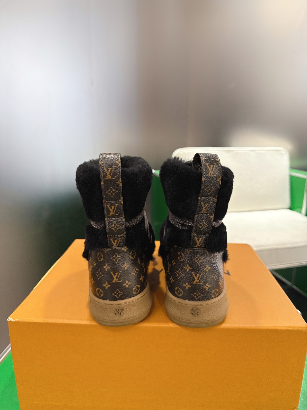 L0vis Vuitt*on LV Cloud Lace-Up Ankle Boot Sneaker