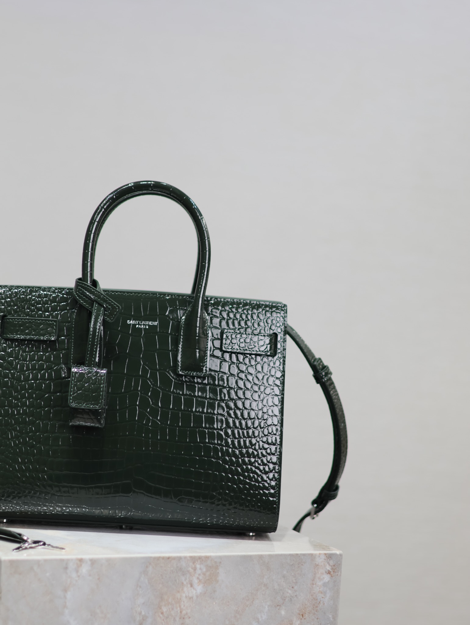 Y51 Sac De Jour-22x18x10.5&26x20.5x12.5CM