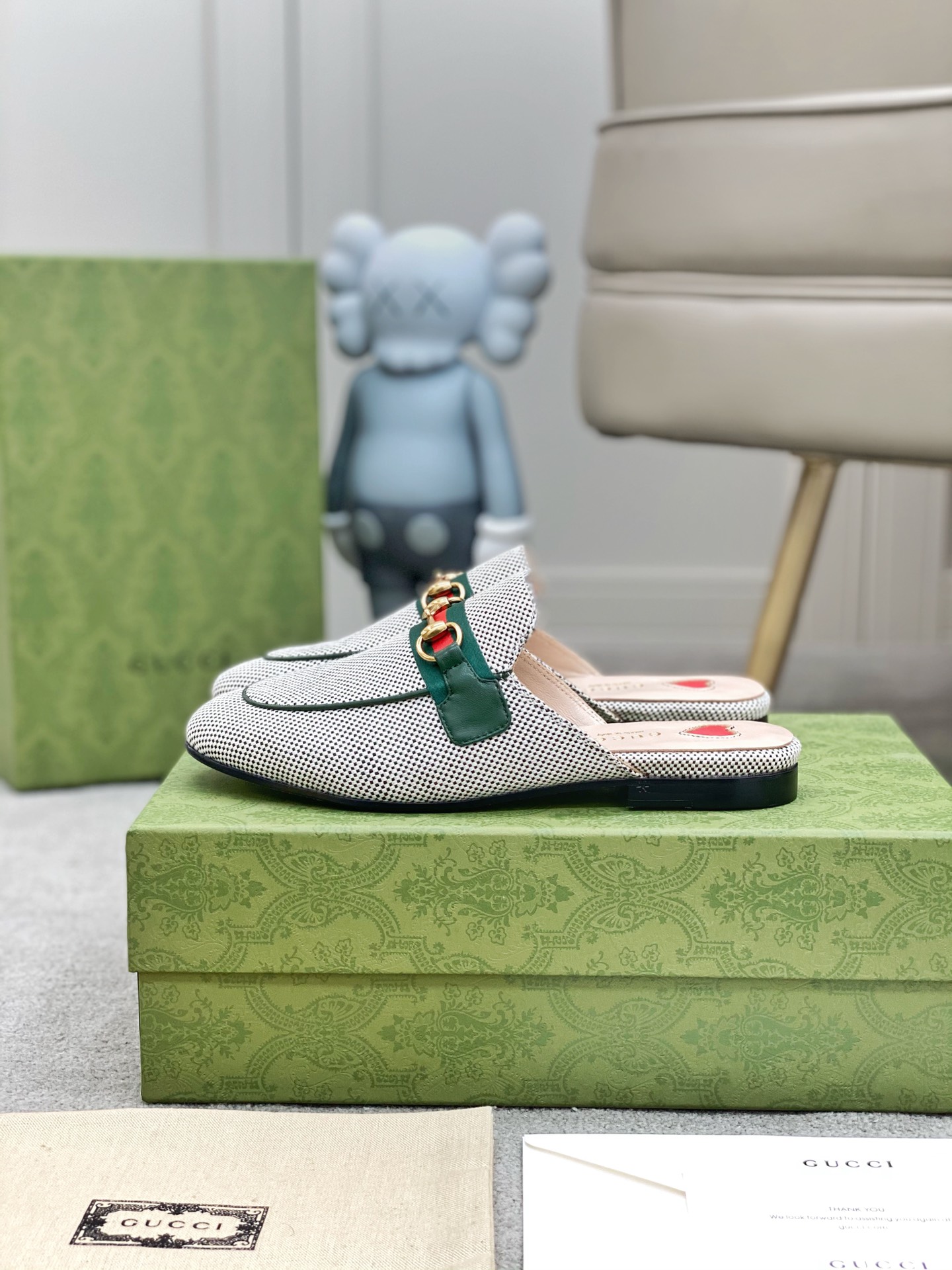 G*u*i loafers