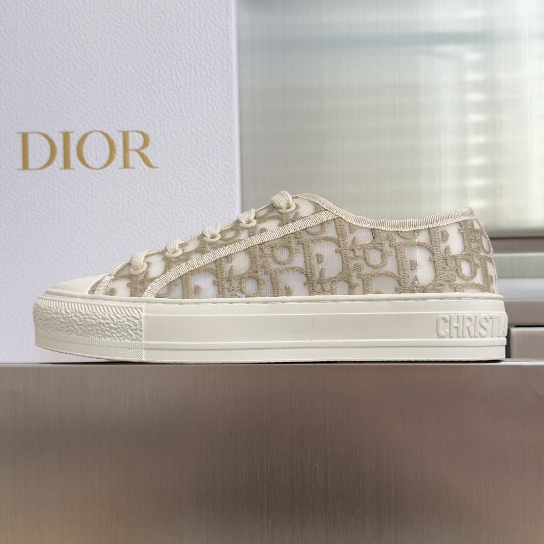 Diro Walk